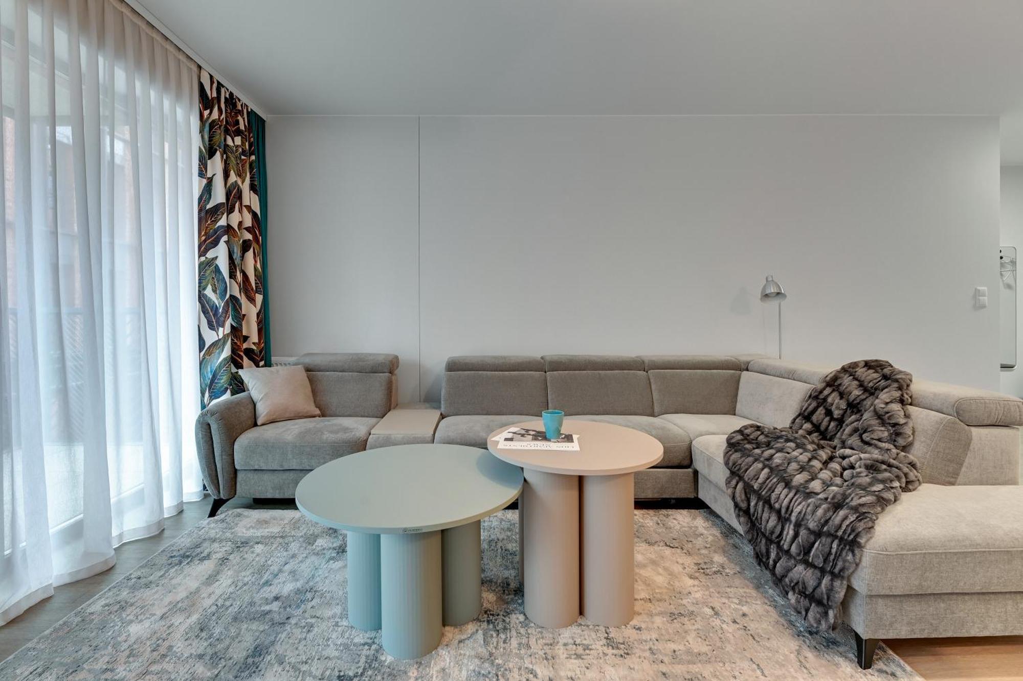 Scala Center With Parking By Lion Apartment Danzig