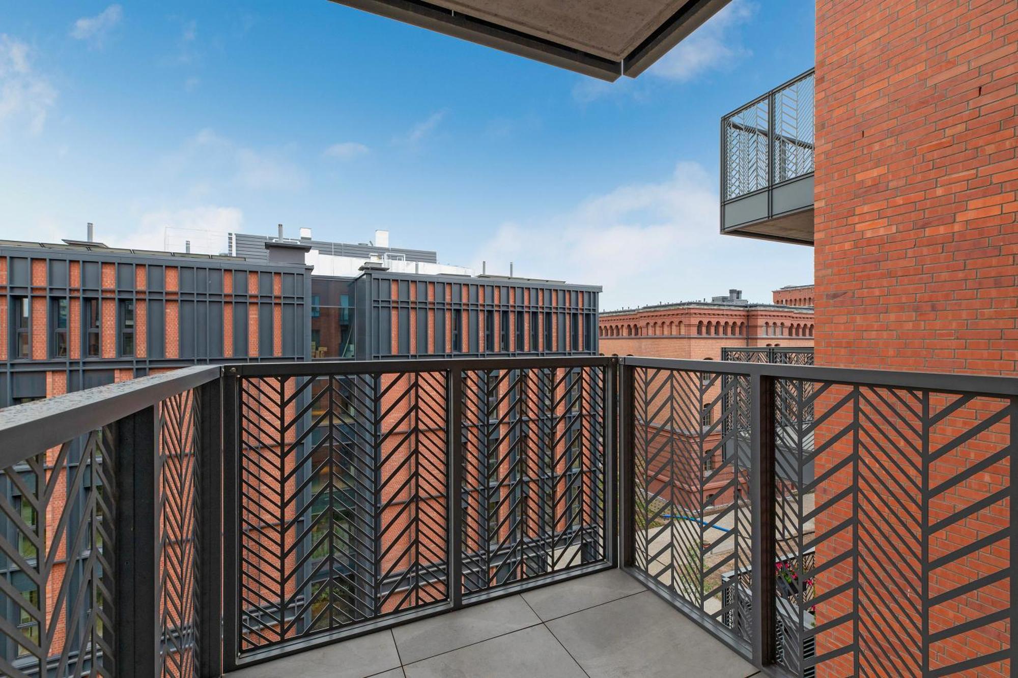 Scala Center With Parking By Lion * Gdańsk